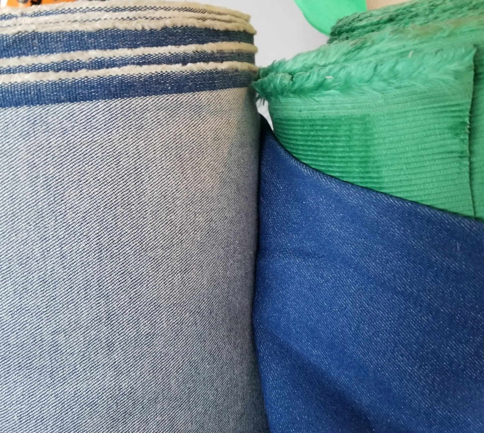 End of Bolt: 2 yards of Designer Deadstock Wide Wale Kelly Green Cotton Corduroy Woven- remnant